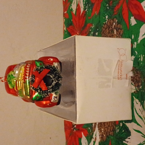 Department 56 , ornament truck with box. 6in L and 3in T, and 3in wide. - Picture 4 of 5